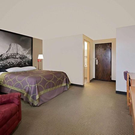 Super 8 By Wyndham Spearfish Hotel Luaran gambar