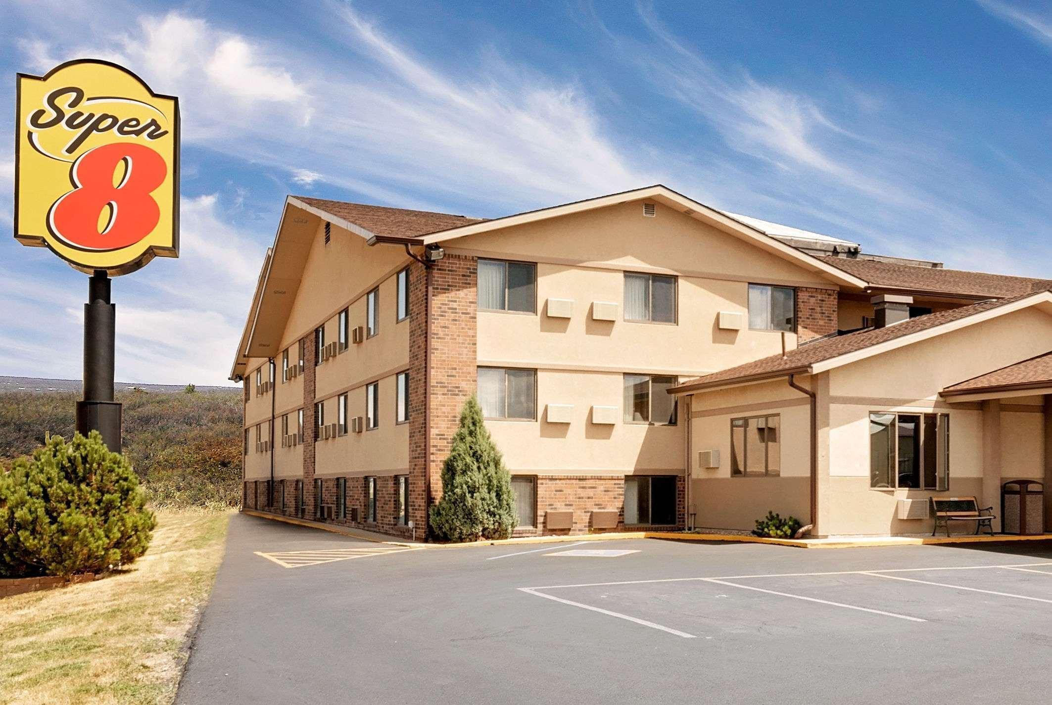 Super 8 By Wyndham Spearfish Hotel Luaran gambar