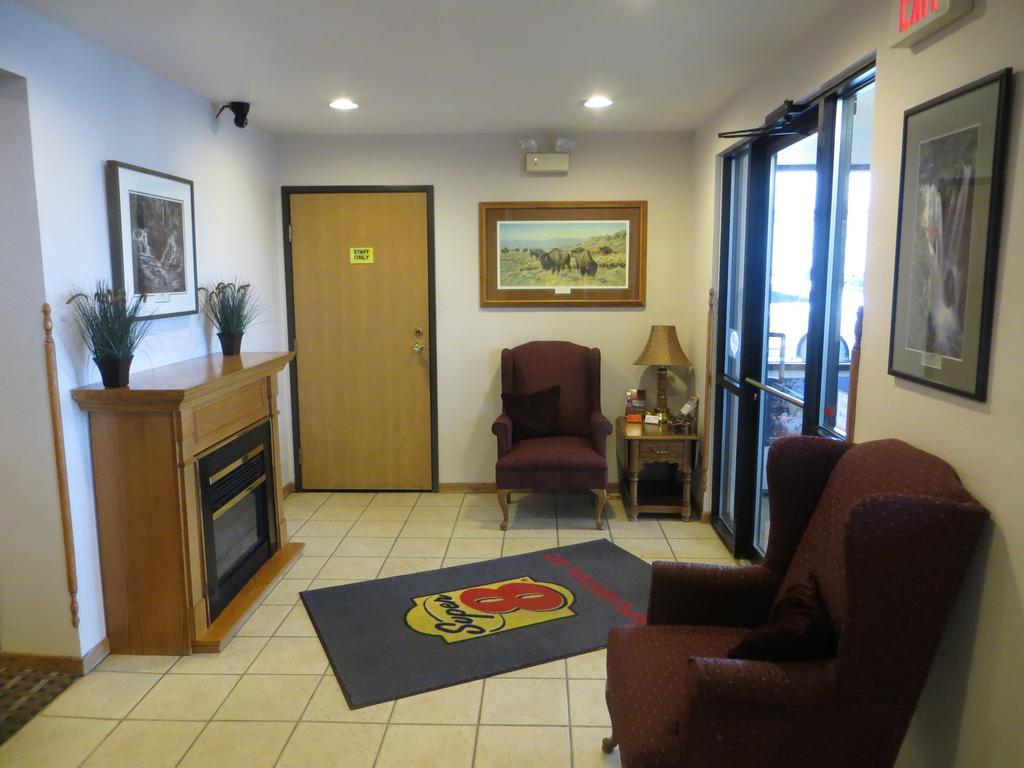 Super 8 By Wyndham Spearfish Hotel Luaran gambar