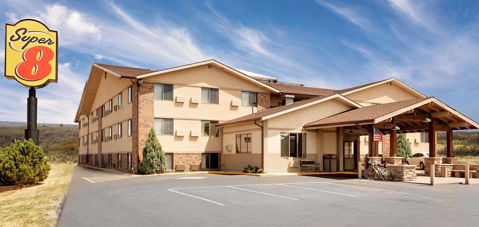 Super 8 By Wyndham Spearfish Hotel Luaran gambar